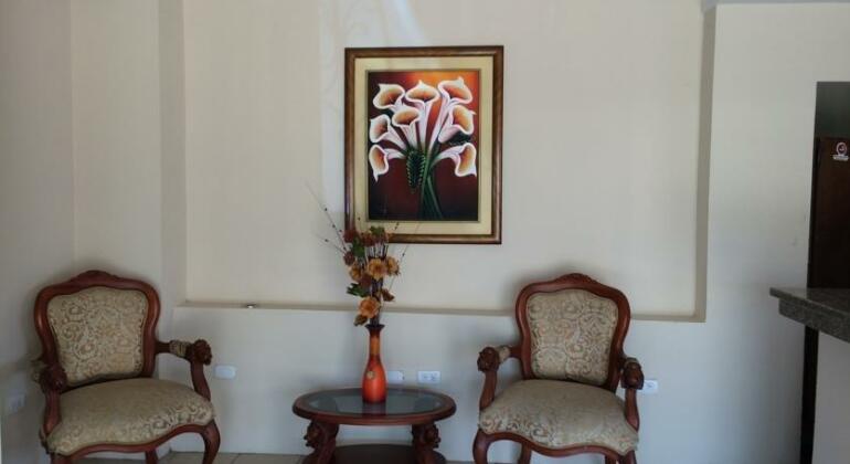 Hostal Prestige - Photo4