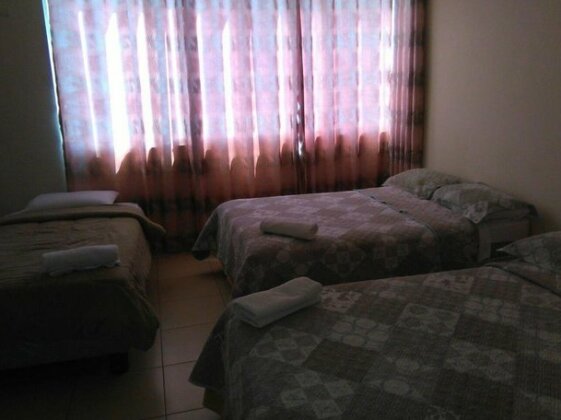 Puerto Manta Hostal - Photo2