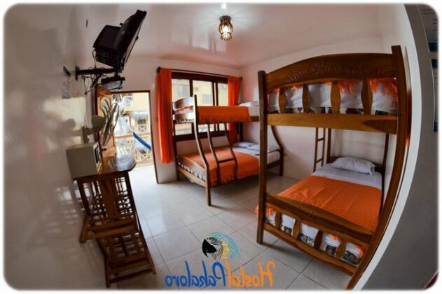 Hostal Pakaloro - Photo4