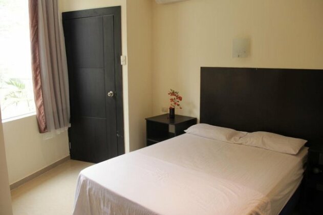 Kiwi Luxury Hostel - Photo4