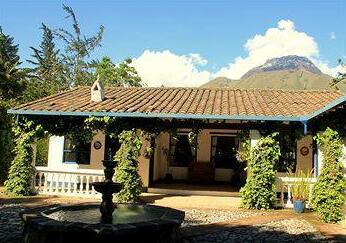 Hosteria Hacienda Pinsaqui - Photo2