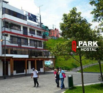 Q Park Hostal