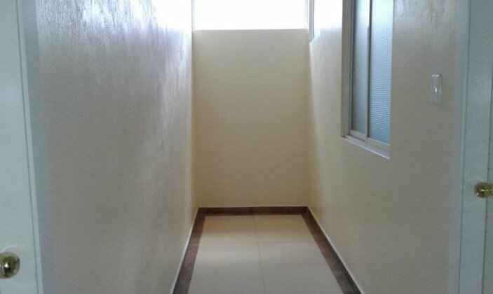 Hostal Puertas Del Sol - Photo4