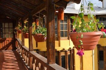 Hotel Bambu Riobamba - Photo3