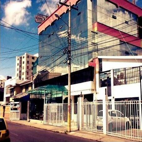 Hotel Glamour Riobamba - Photo2