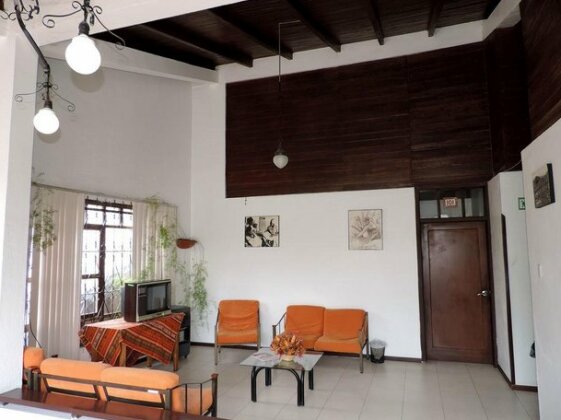 Hotel La Primavera Riobamba - Photo2