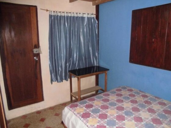 Hostal Camping Beach - Photo4