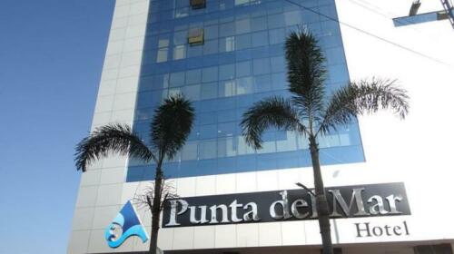 Hotel - Centro Comercial Punta Del Mar