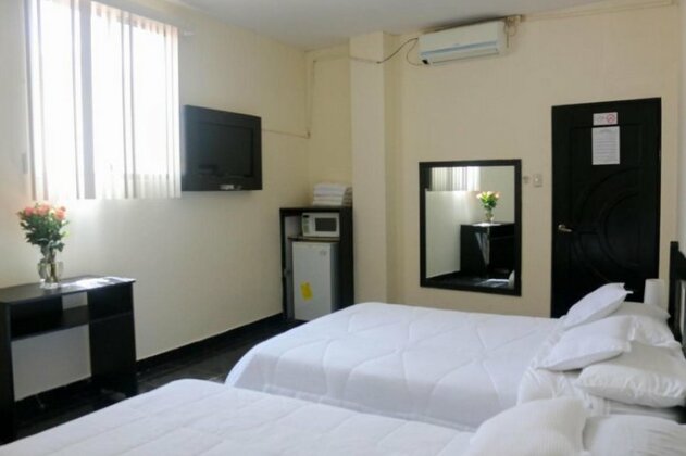 Hotel Riviera Del Sol - Photo3