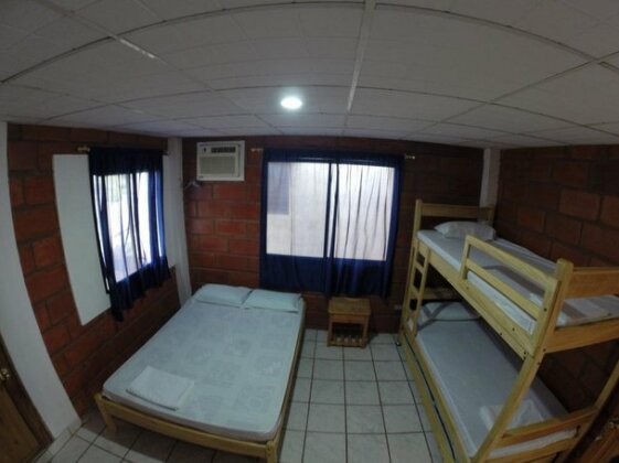 La Piramide EC - Photo2