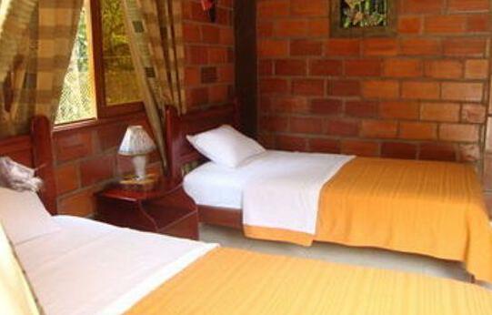 Hosteria Las Heliconias - Photo5