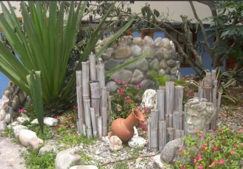 Hosteria Las Lagunas - Photo4