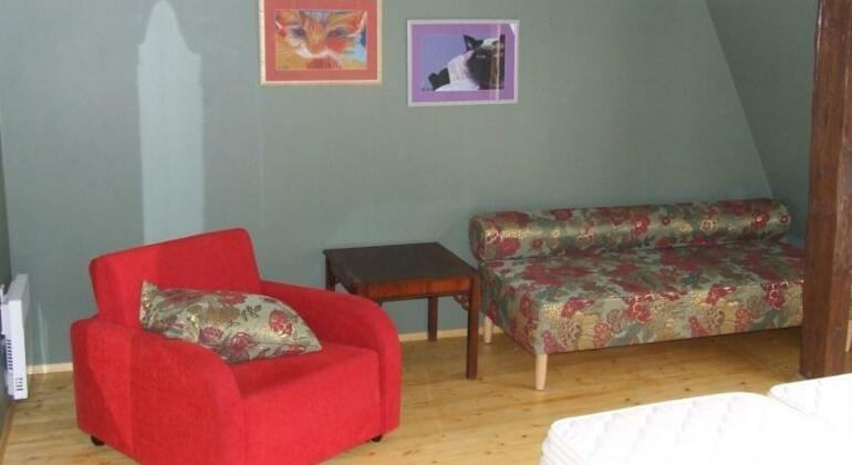 Karja Accommodation - Photo4