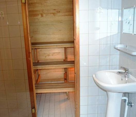 Heltermaa Hotel - Photo2