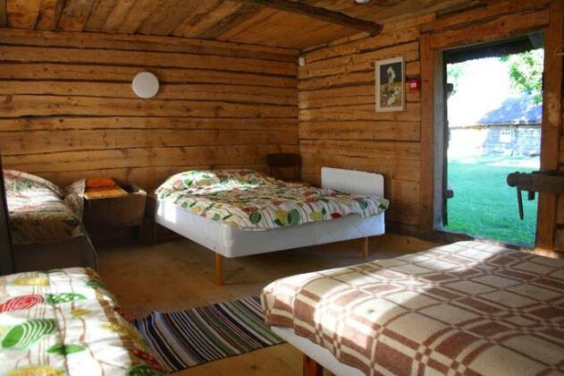 Tooma Holiday Cottage - Photo3