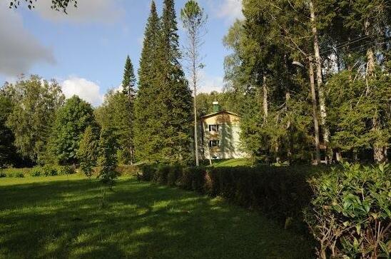 Photo 1