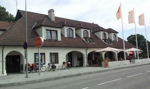 Hotel Liilia - Photo2