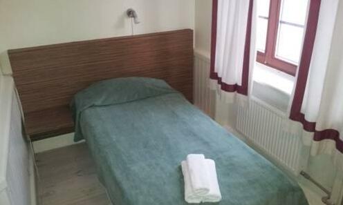 Hotel Liilia - Photo4