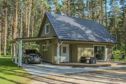 Vanaoue Holiday Home