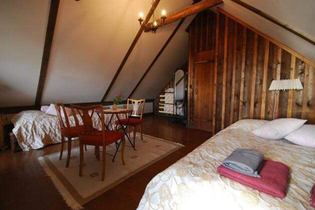 Roose Country House and Tiny Guesthouse - Photo3