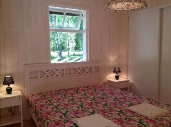 Tirbi Holiday House - Photo4