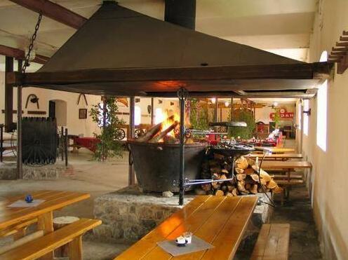Guesthouse and Spa of Janeda Manor - Photo3