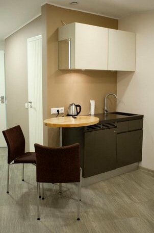 OXCafe Hostel - Photo3
