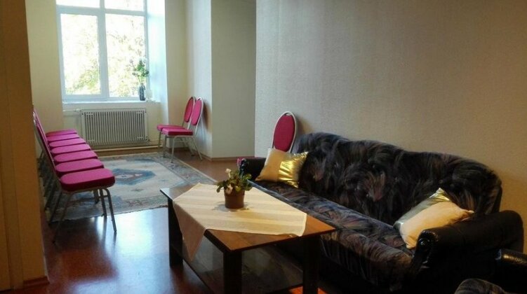 Ravila Manor - Photo4
