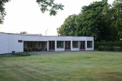 Merineitsi Hostel