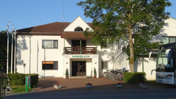 Staadioni Hotel - Photo2