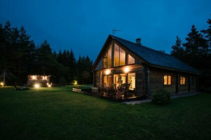 Paikese Holiday Home