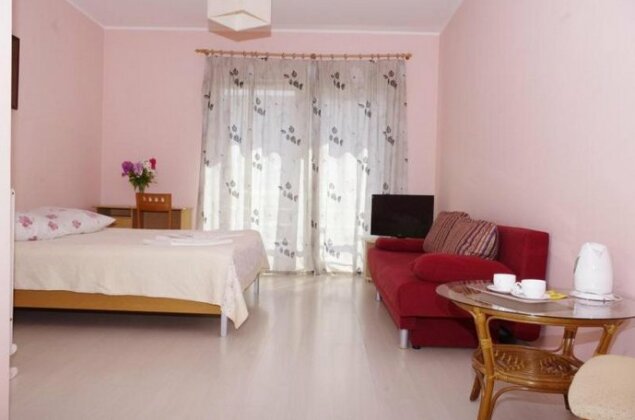 Europe Guesthouse - Photo4