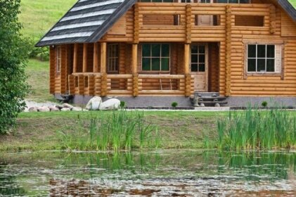 Lombi Holiday House