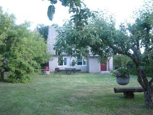 Piiri Holiday House - Photo2