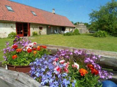 Ansumardi Farmstay