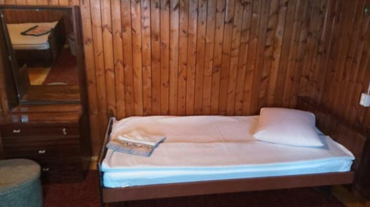 Vana Tall Guesthouse - Photo3