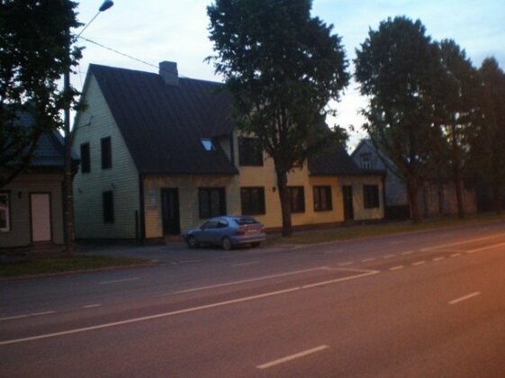 Photo 3