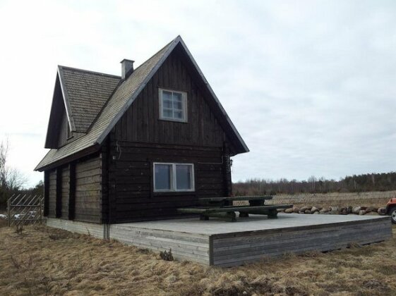 Varbla Puhkekula