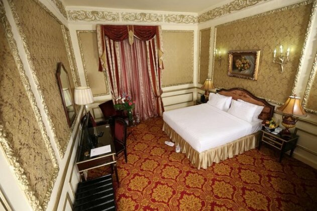 Paradise Inn Windsor Palace Hotel - Photo5