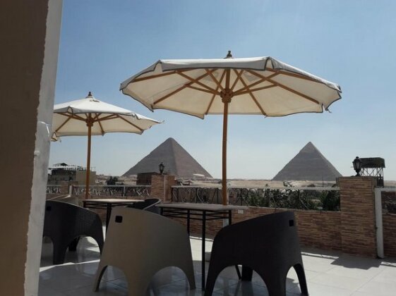 Makadi Pyramids View - Photo2