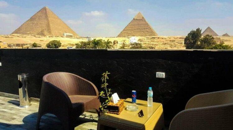 Panorama Pyramids Inn - Photo2