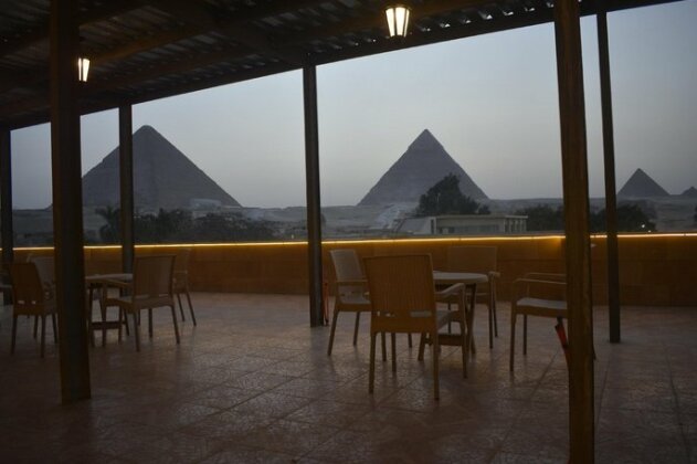 Pyramids Sun Capital - Photo2