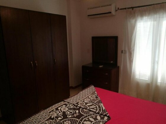 Three-Bedroom Apartment in Mohandseen - Photo5