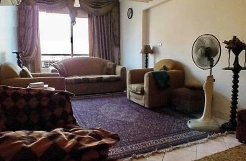 Three Bedroom Furnished Apartment at Nasr City - Photo2