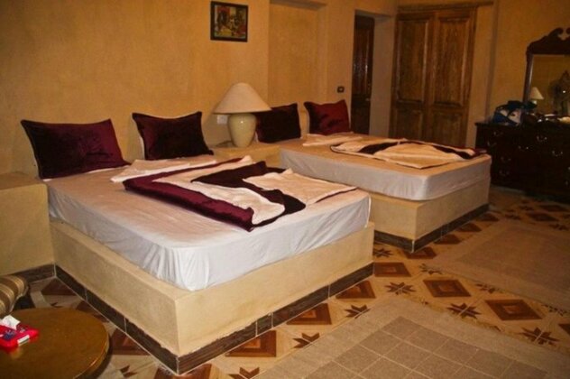 Bequest - Photo2