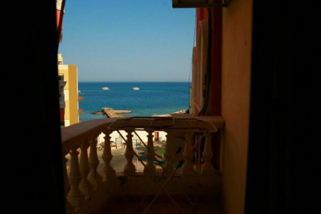 Absolute Sea View 2 Bedrooms Flat - Photo4