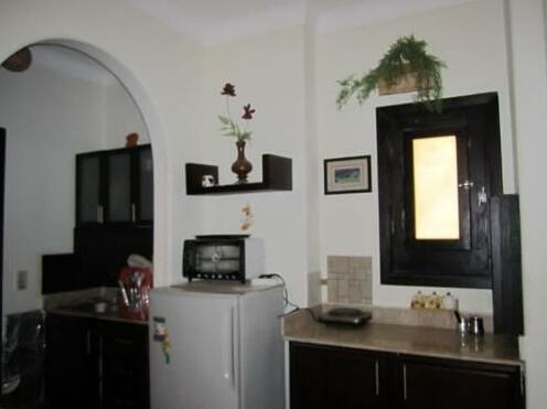 Gloria House 4 - Photo2