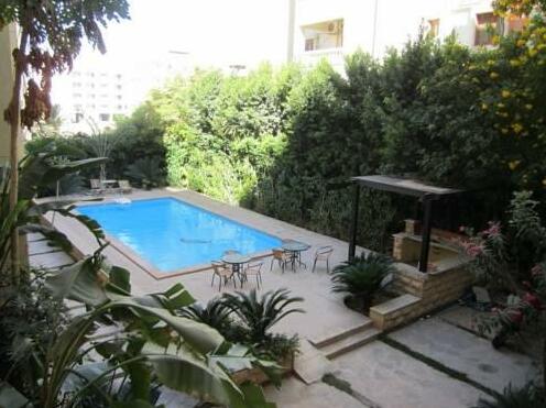 Gloria House 4 - Photo3