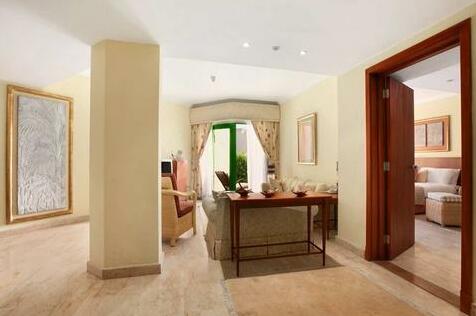 Hilton Hurghada Resort - Photo4