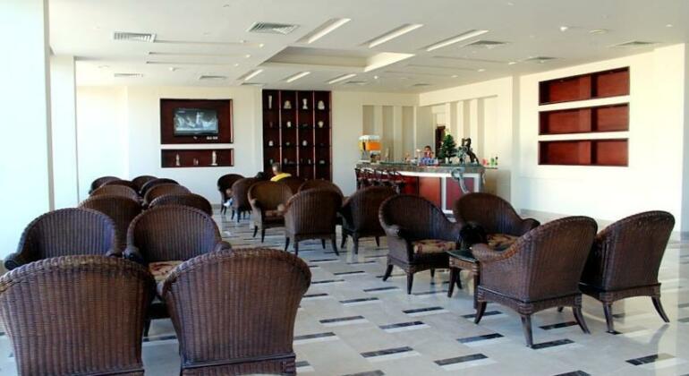 Montillon Grand Horizon Hotel - Photo3